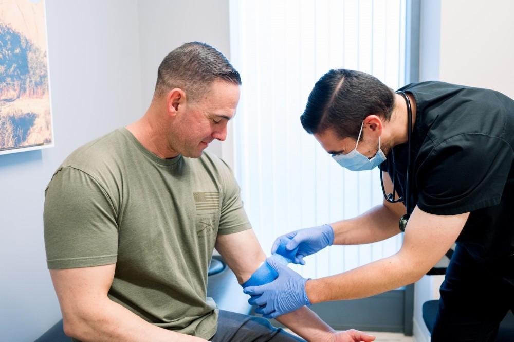 Exploring the Benefits and Risks of Hormone Replacement Therapy