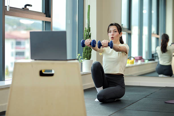 The Rise Of The Hybrid Training Model: Combining In-Person And Online Fitness